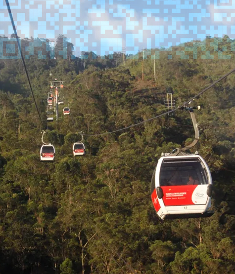 El teleférico al litoral central tiene un avance de 64%